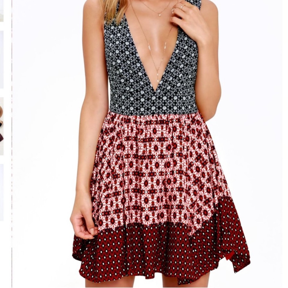 LULUS La Vie en Roses Navy Blue and Red Floral Print Dress Small